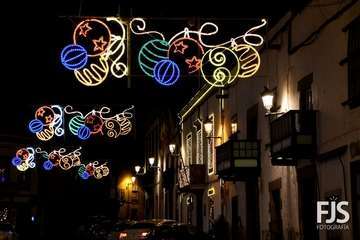 La Navidad ya ilumina Telde/Francisco Javier Santana y Antonio Alí.